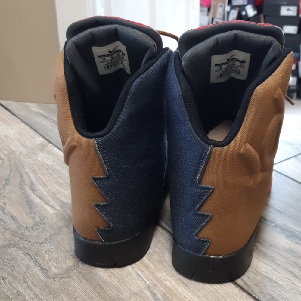 Shoes - Picture 3 of 7